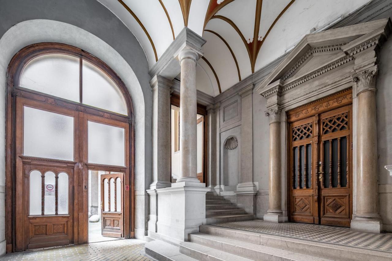 Stunning Apartment In The Hearth Of Budapest Kültér fotó